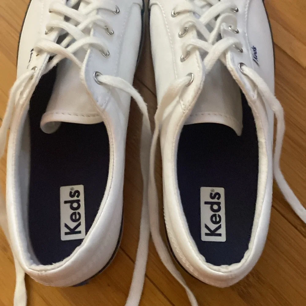 KEDS leather sneakers
